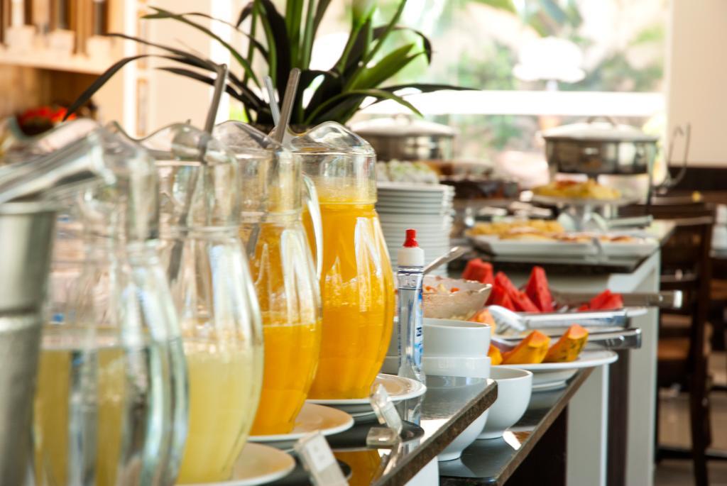 Hotel Premium Пирасунунга Екстериор снимка